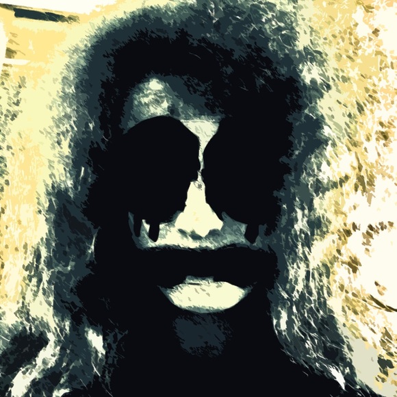 Meet your Posher, Josh - Picture 1 of 1